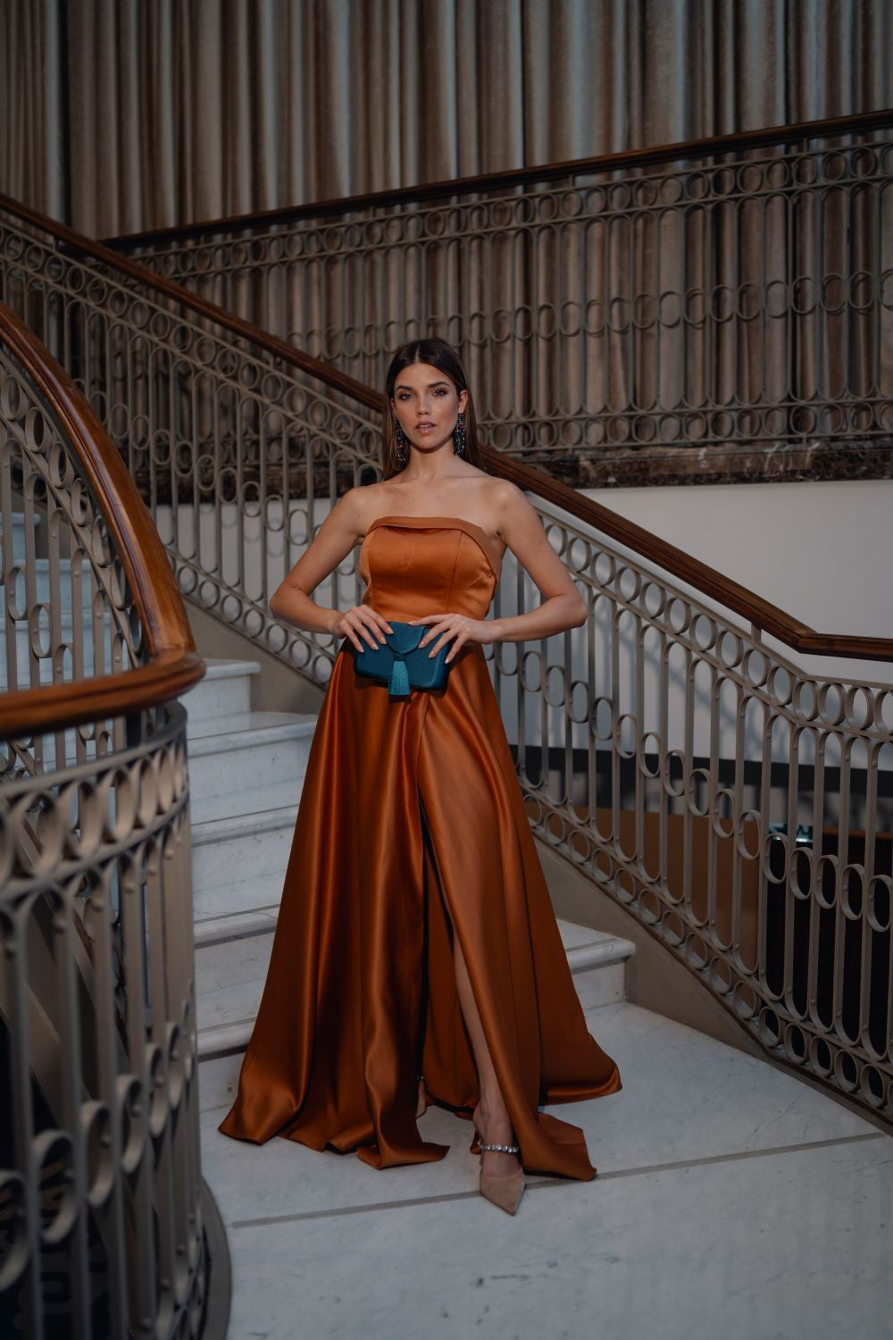 VESTIDO MARI SATIN