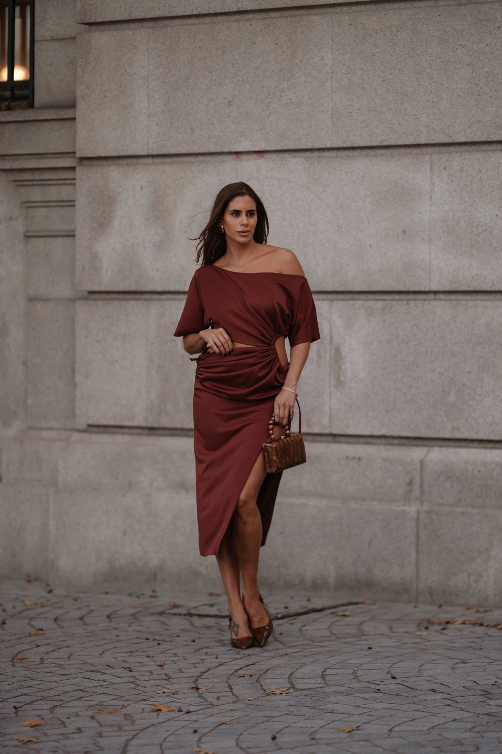 Vestido midi castanho