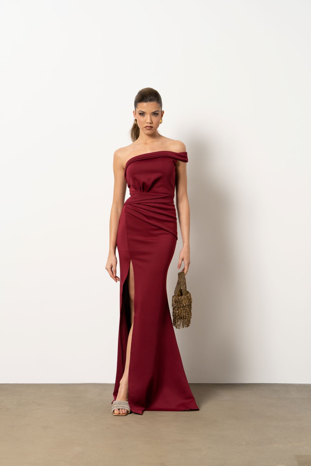Vestido bordeaux