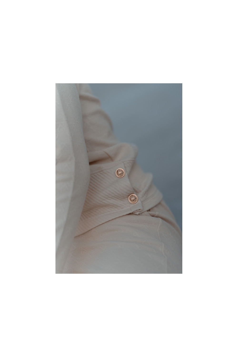 CAMISOLA EM MALHA COM BOTÕES