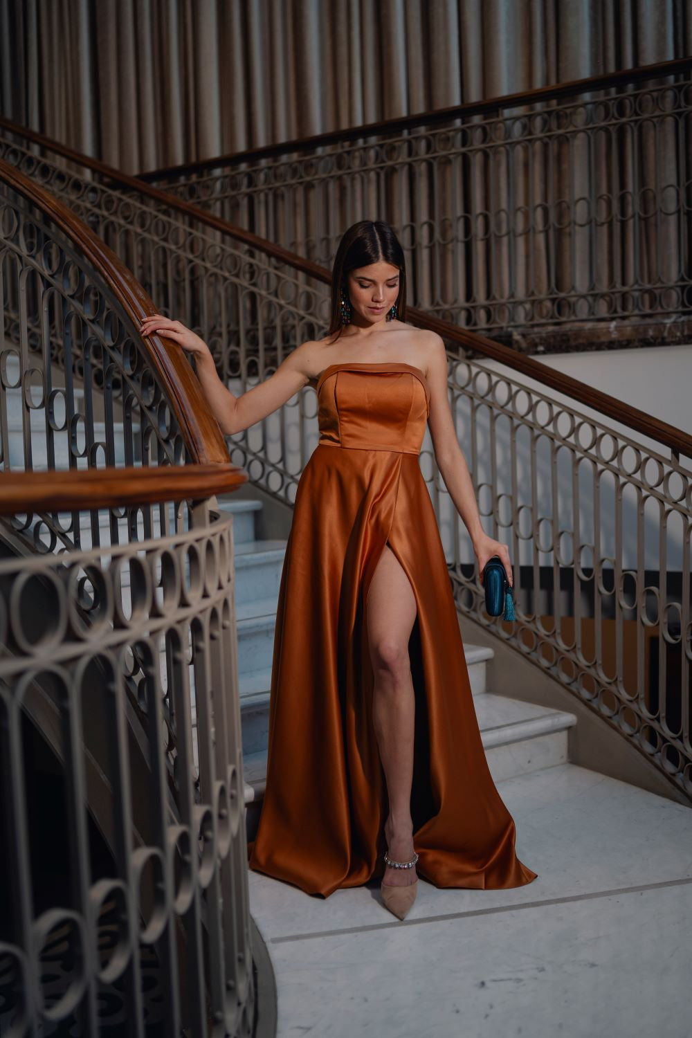 VESTIDO MARI SATIN